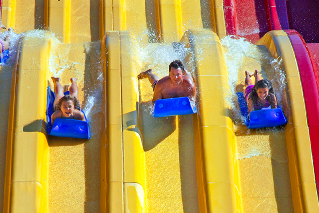 How to Buy Discount Raging Waters Los Angeles Tickets: 6 Cheap Ways